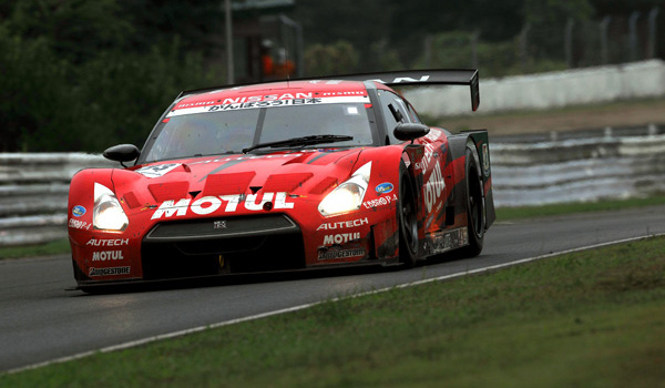 Motul Autech Nissan GT-R Picture